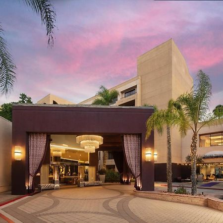 Avenue Of The Arts Costa Mesa, A Tribute Portfolio Hotel Экстерьер фото