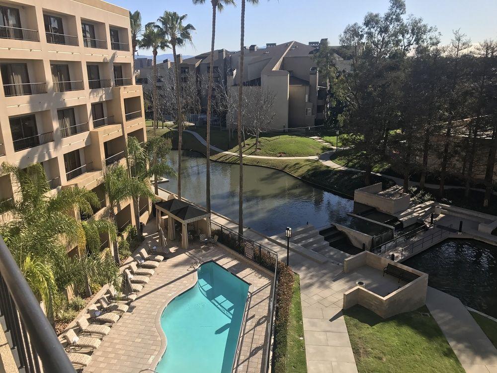 Avenue Of The Arts Costa Mesa, A Tribute Portfolio Hotel Экстерьер фото