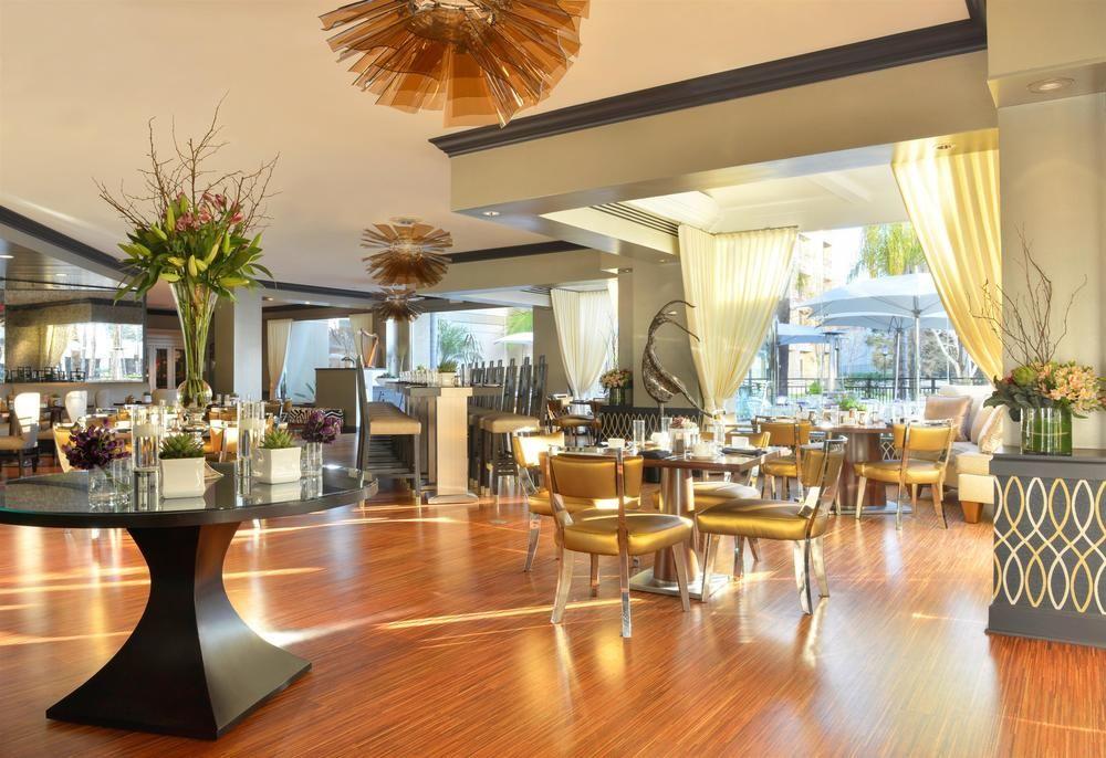 Avenue Of The Arts Costa Mesa, A Tribute Portfolio Hotel Экстерьер фото