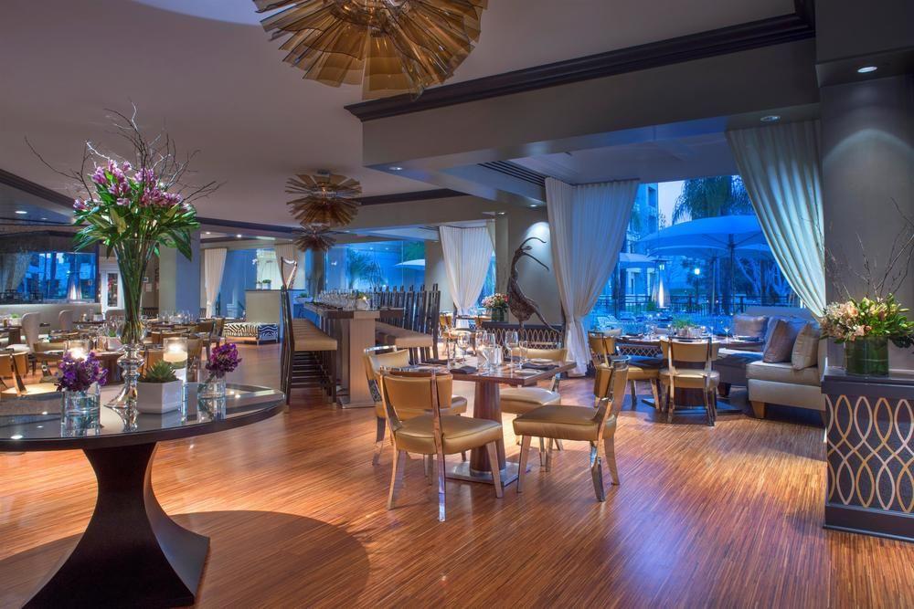 Avenue Of The Arts Costa Mesa, A Tribute Portfolio Hotel Экстерьер фото