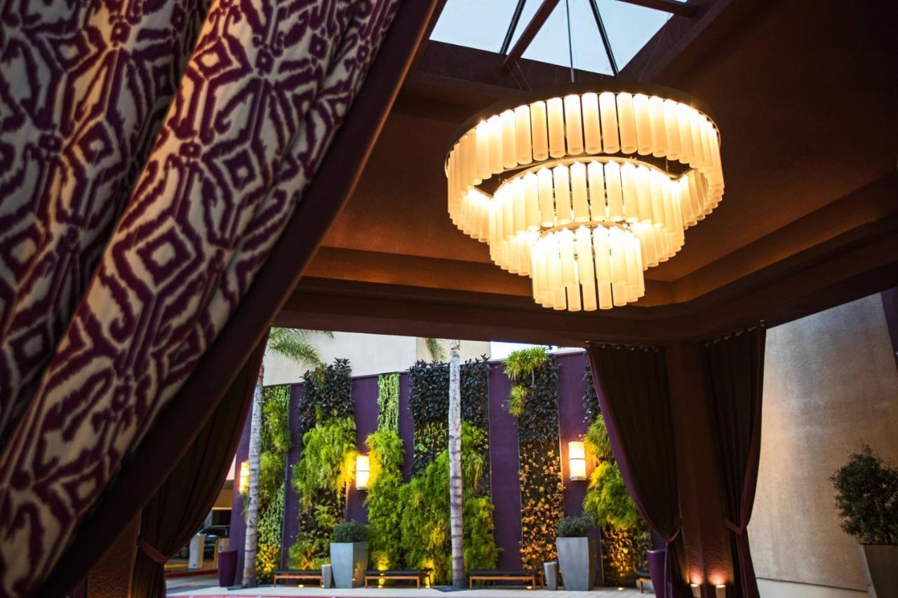 Avenue Of The Arts Costa Mesa, A Tribute Portfolio Hotel Экстерьер фото