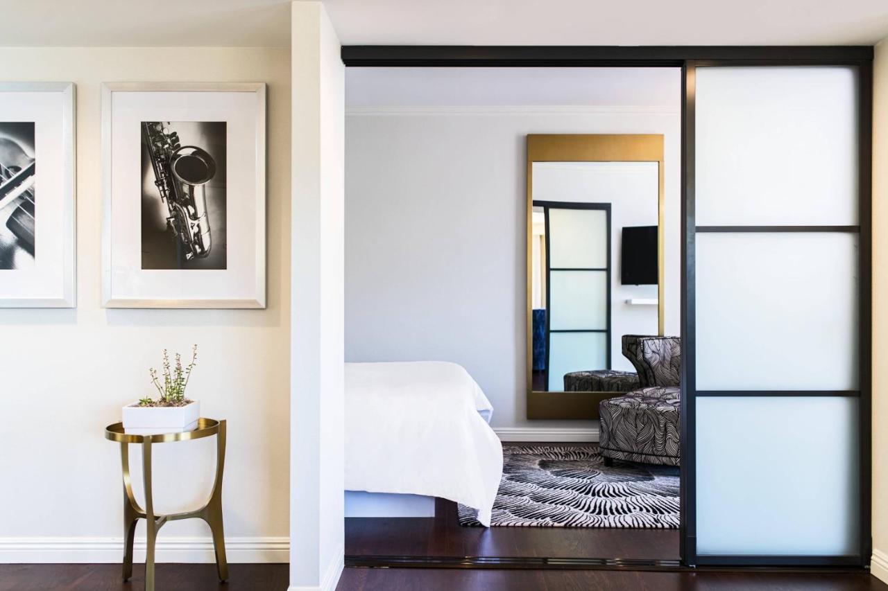 Avenue Of The Arts Costa Mesa, A Tribute Portfolio Hotel Экстерьер фото