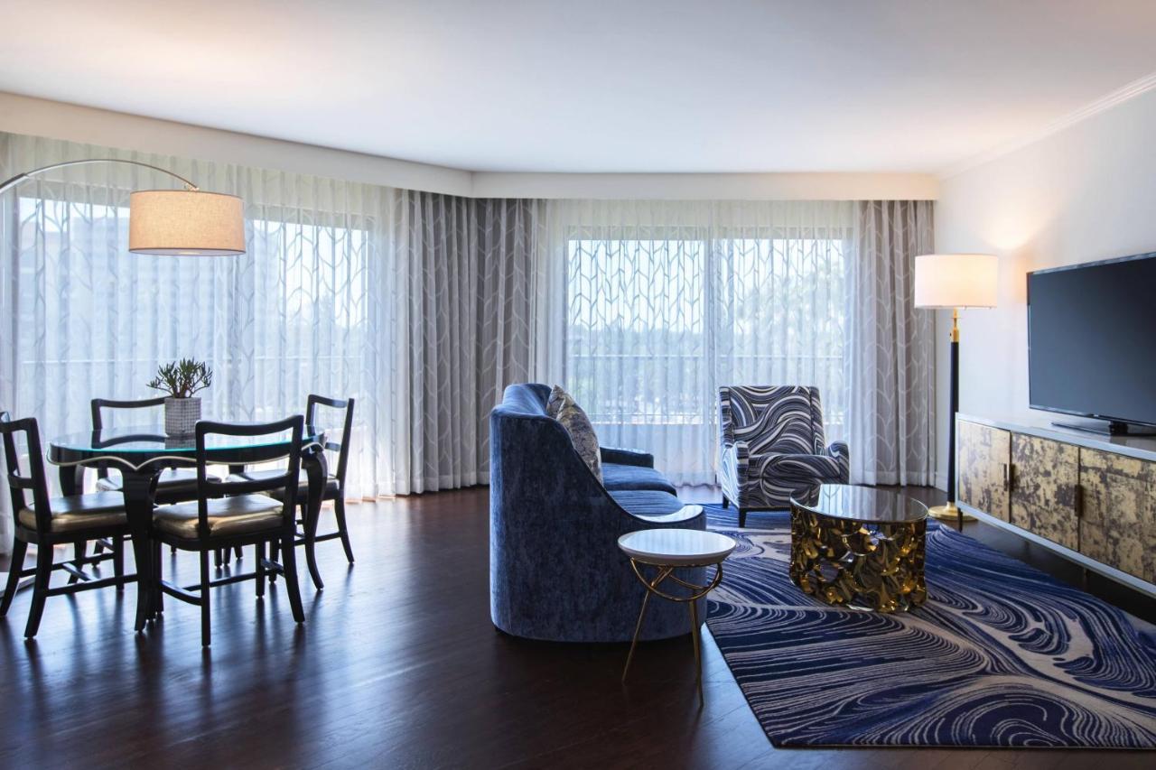 Avenue Of The Arts Costa Mesa, A Tribute Portfolio Hotel Экстерьер фото