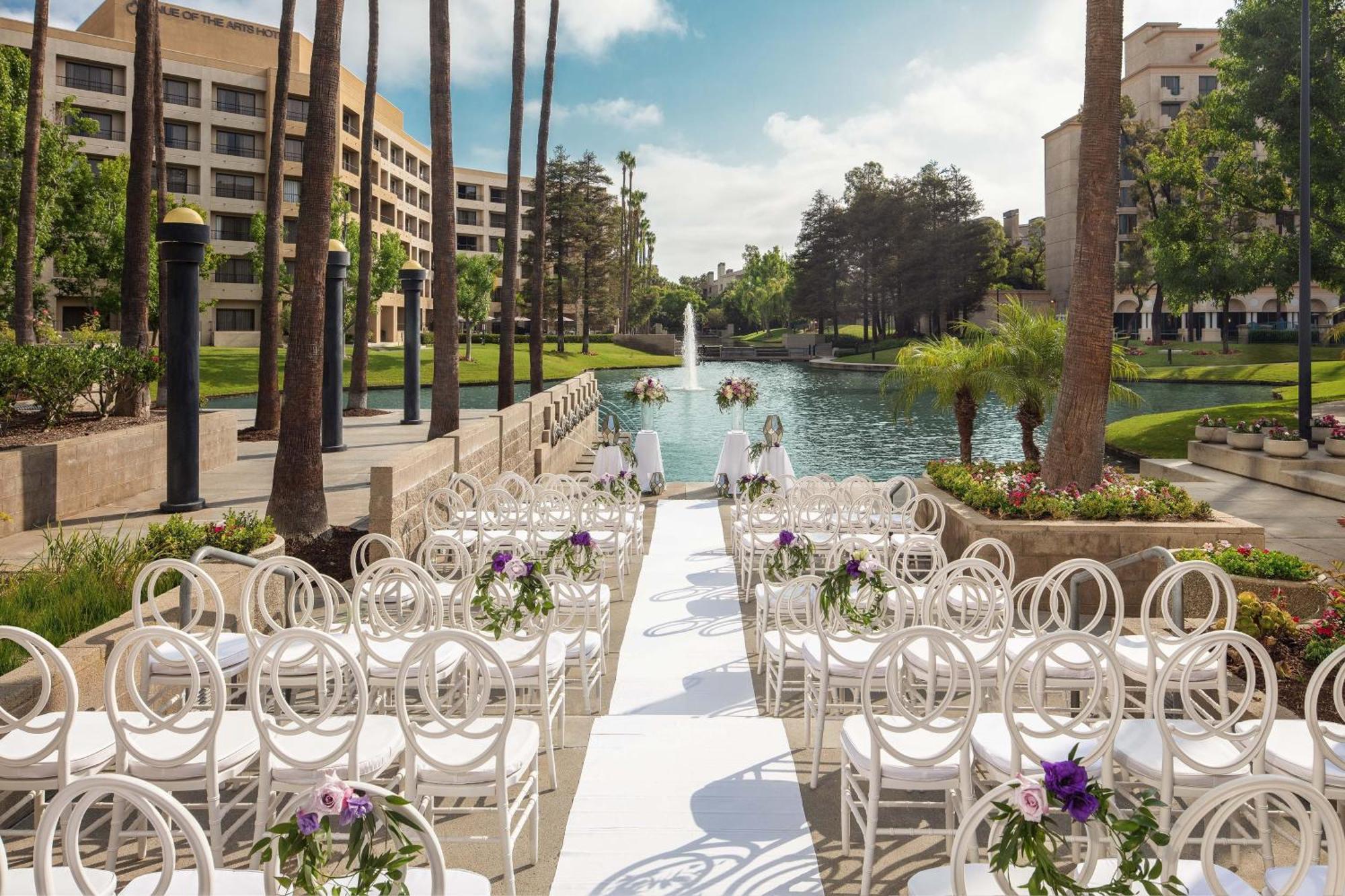 Avenue Of The Arts Costa Mesa, A Tribute Portfolio Hotel Экстерьер фото