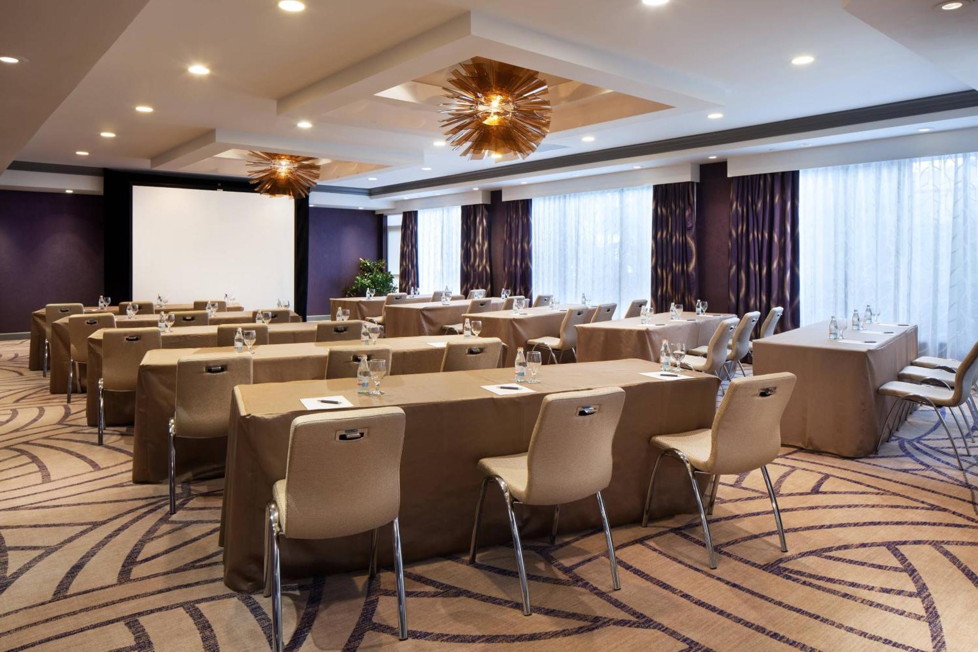 Avenue Of The Arts Costa Mesa, A Tribute Portfolio Hotel Экстерьер фото