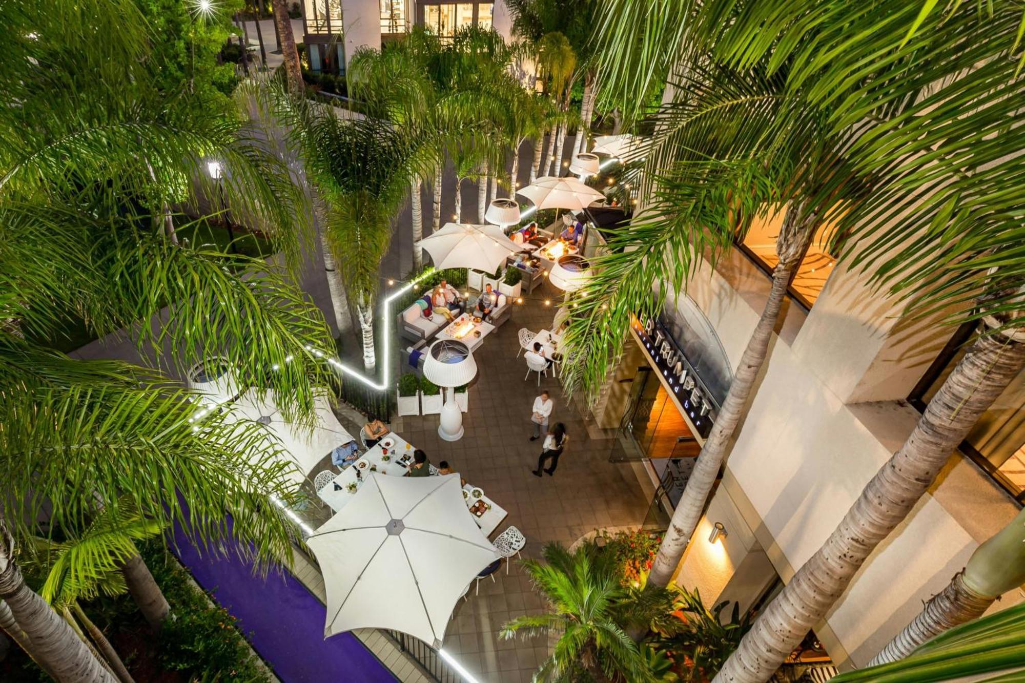Avenue Of The Arts Costa Mesa, A Tribute Portfolio Hotel Экстерьер фото
