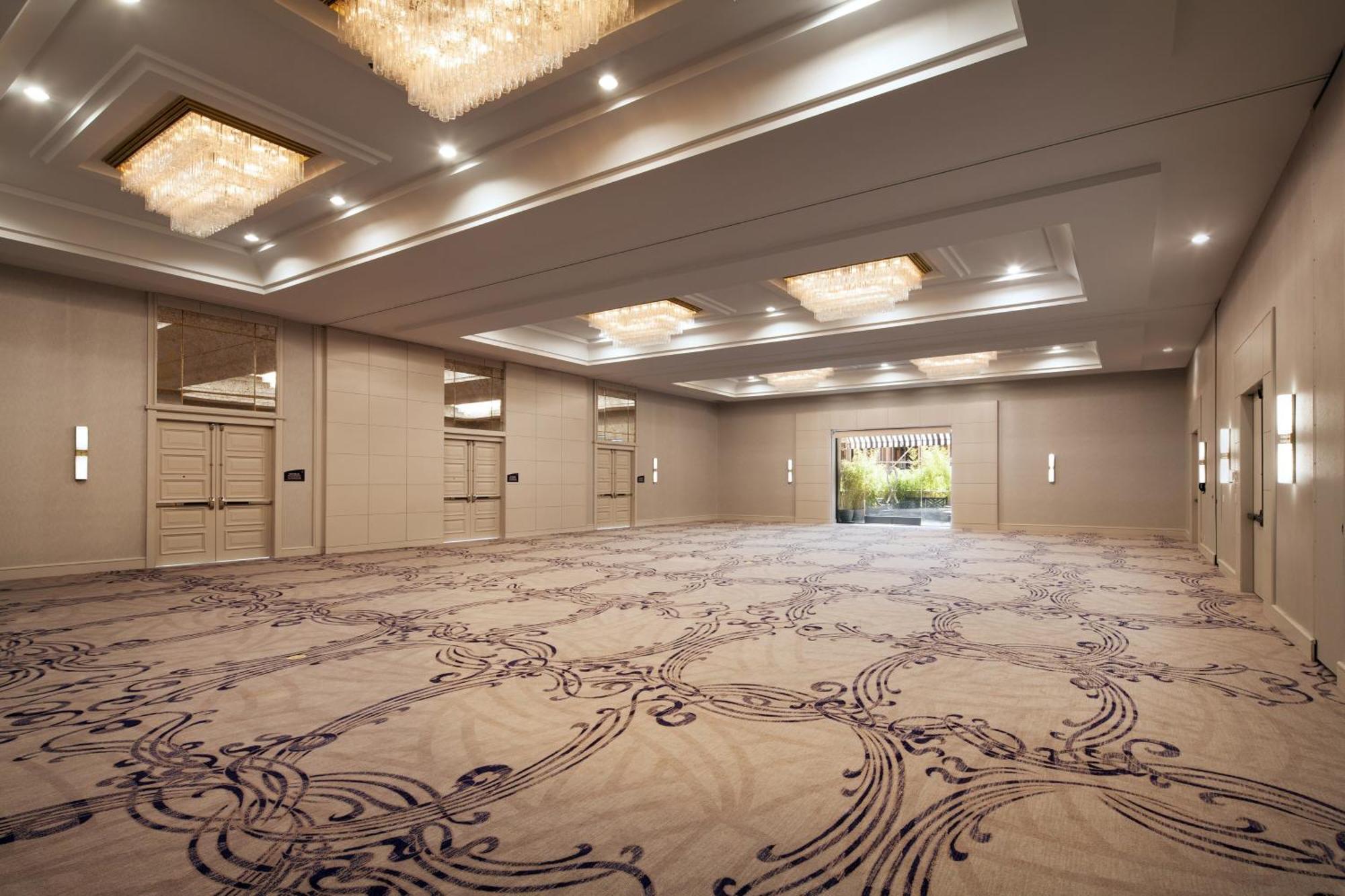 Avenue Of The Arts Costa Mesa, A Tribute Portfolio Hotel Экстерьер фото