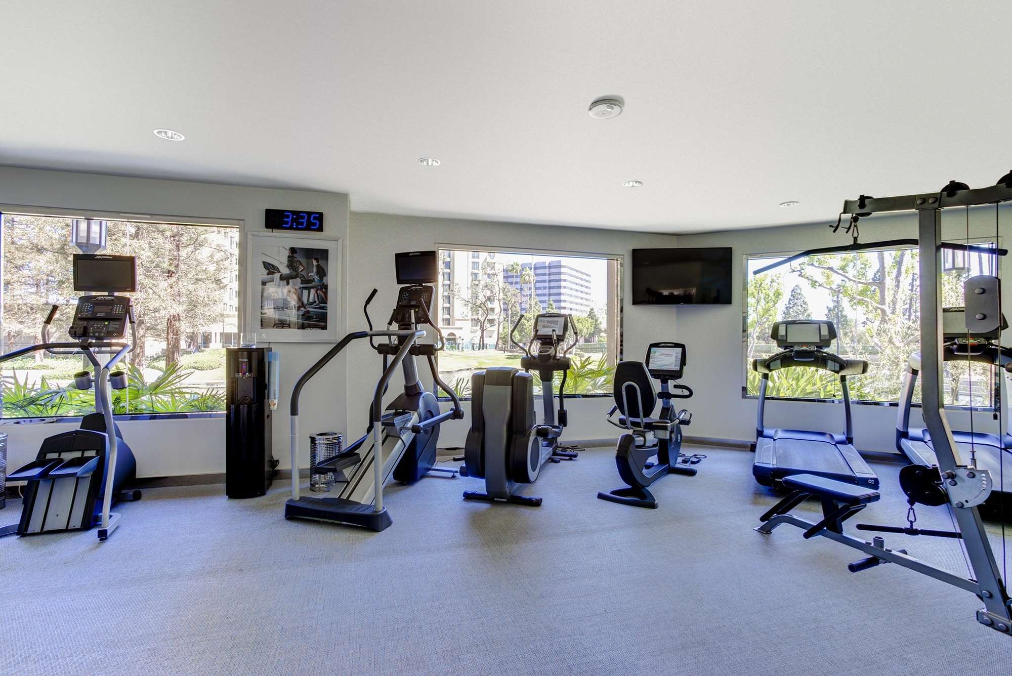 Avenue Of The Arts Costa Mesa, A Tribute Portfolio Hotel Экстерьер фото